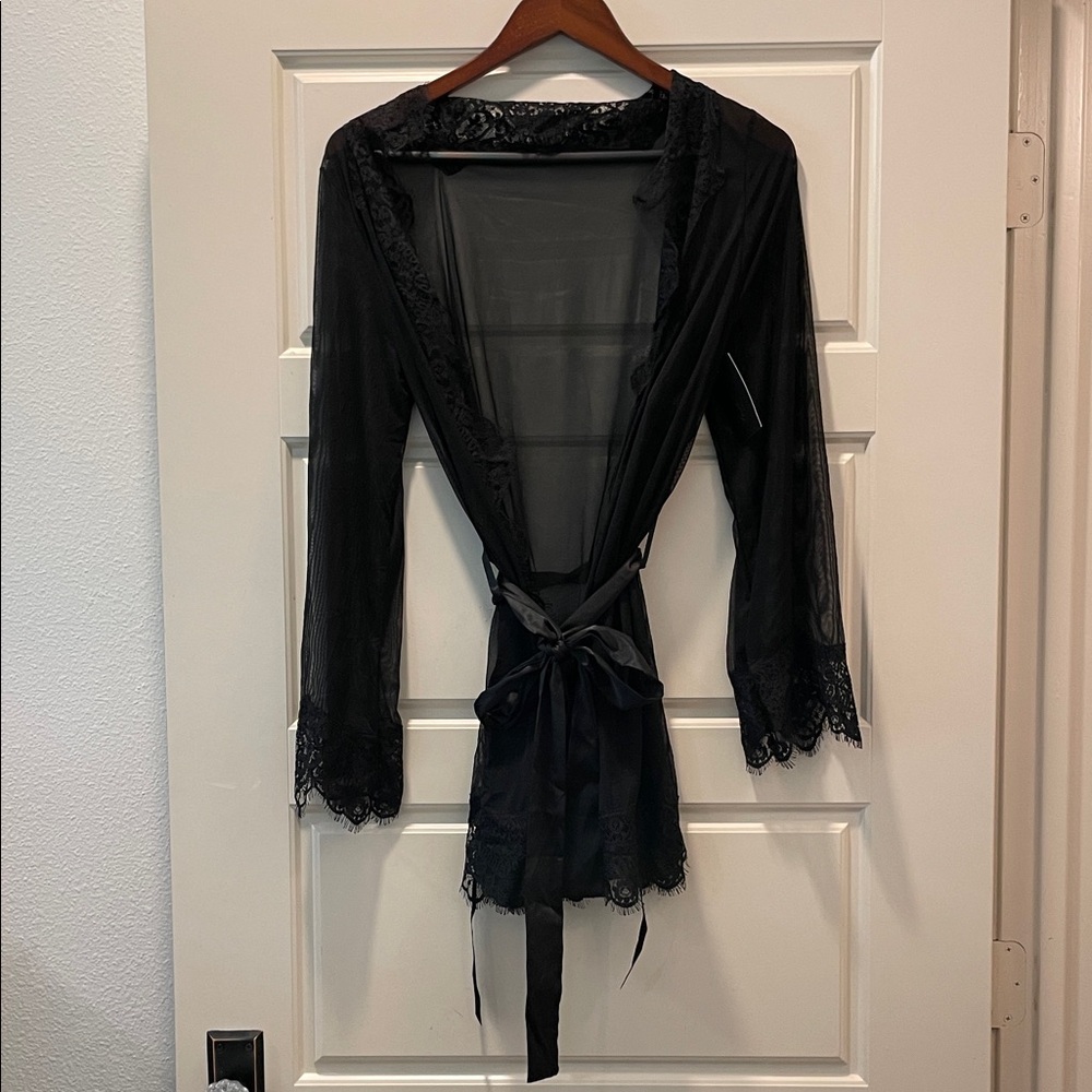 Fredrick’s of Hollywood Elegant Black Lace Trim Robe with Matching Thong